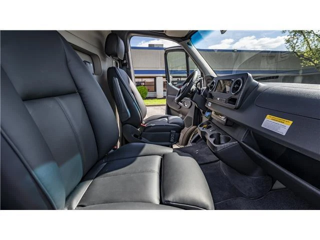 2024 Mercedes-Benz VS30 Sprinter - Image 19 of 21
