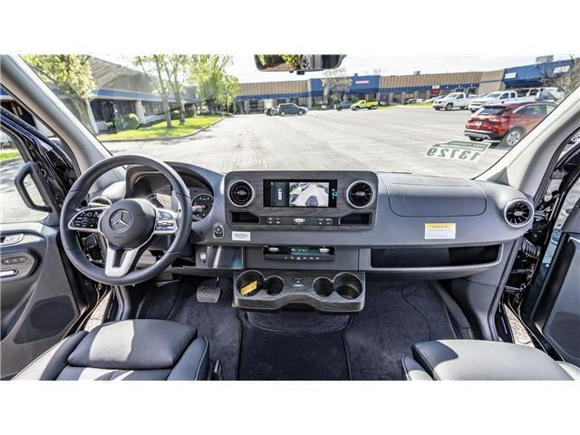 2024 Mercedes-Benz VS30 Sprinter - Image 21 of 21