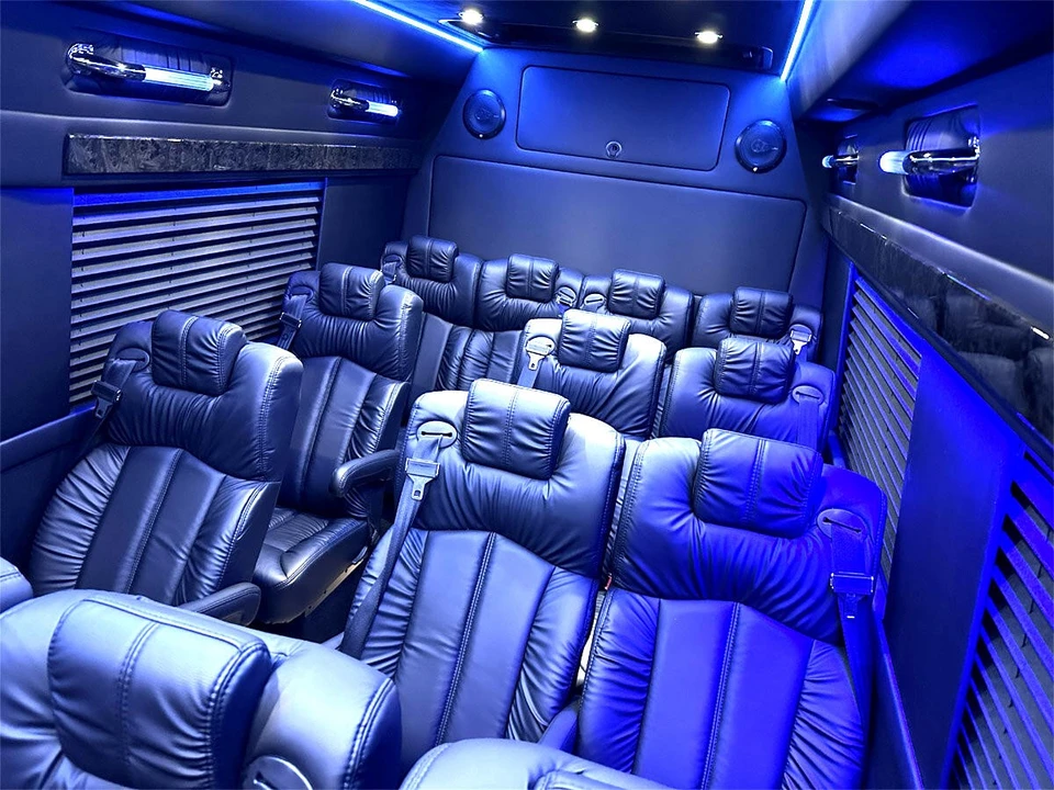 2024 Mercedes-Benz VS30 Sprinter - Image 9 of 21