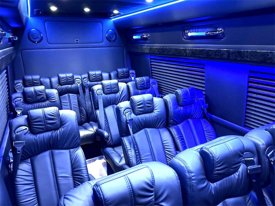 2024 Mercedes-Benz VS30 Sprinter - Image 13 of 21