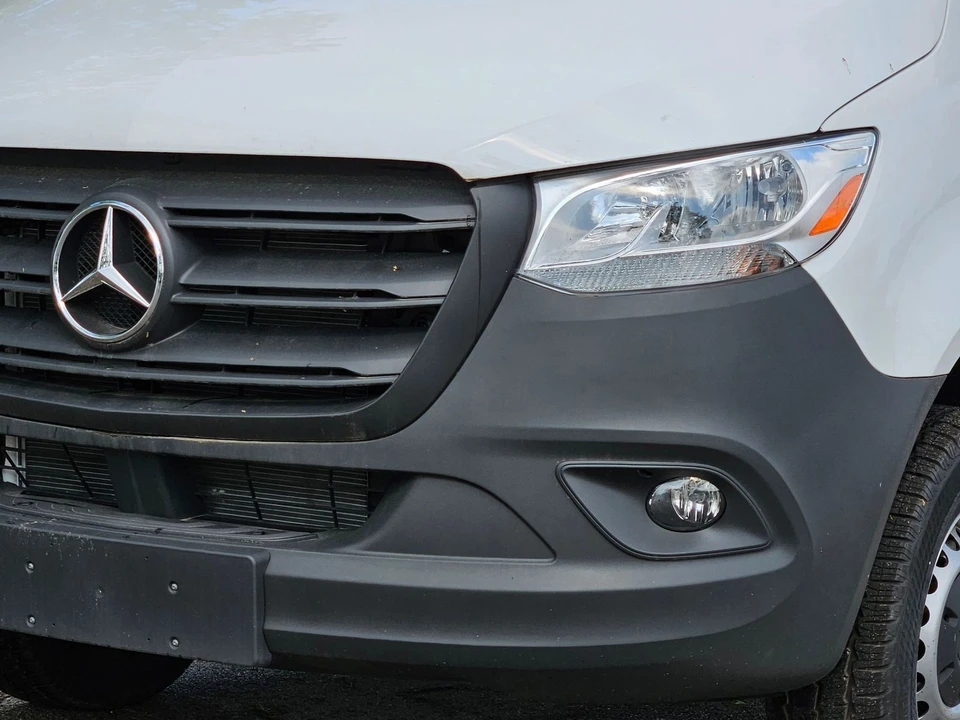 2024 Mercedes-Benz VS30 Sprinter - Image 9 of 21