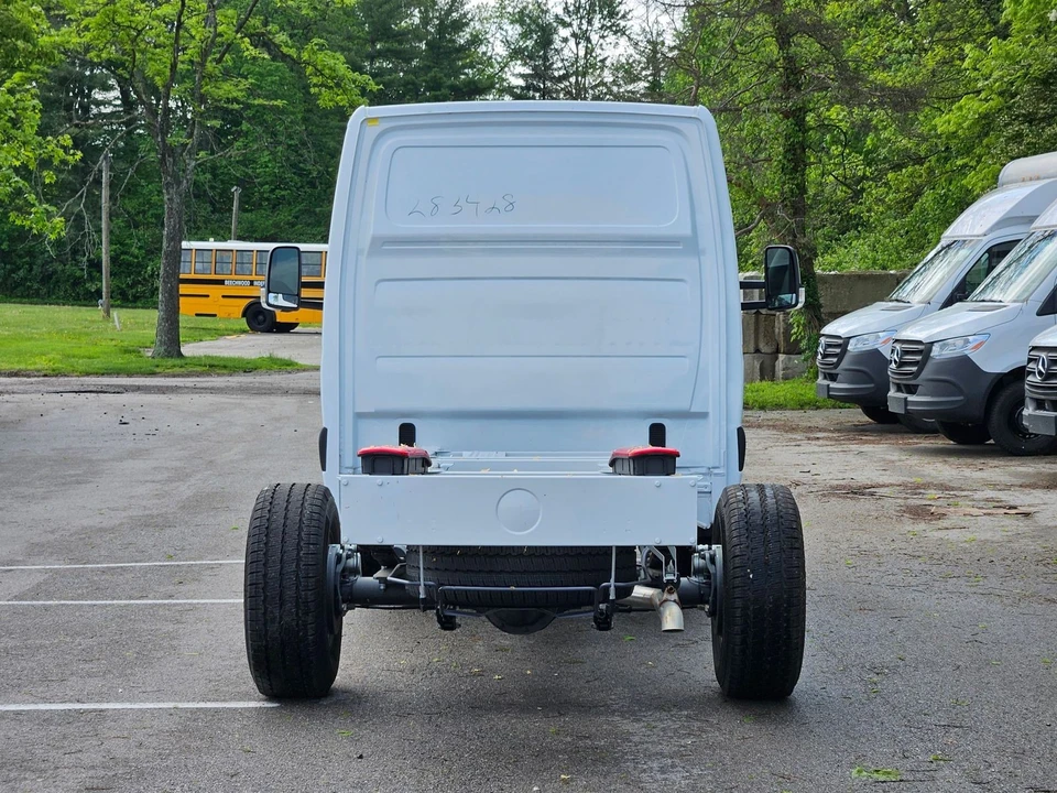 2024 Mercedes-Benz VS30 Sprinter - Image 5 of 12