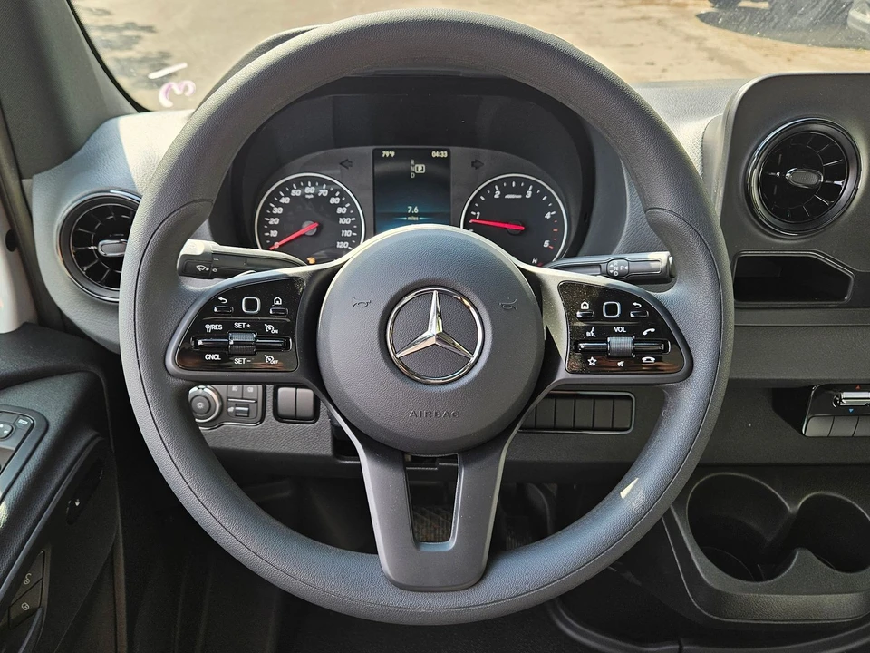 2024 Mercedes-Benz VS30 Sprinter - Image 12 of 12