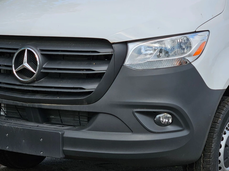 2024 Mercedes-Benz VS30 Sprinter - Image 6 of 12