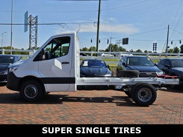2024 Mercedes-Benz VS30 Sprinter - Image 3 of 12