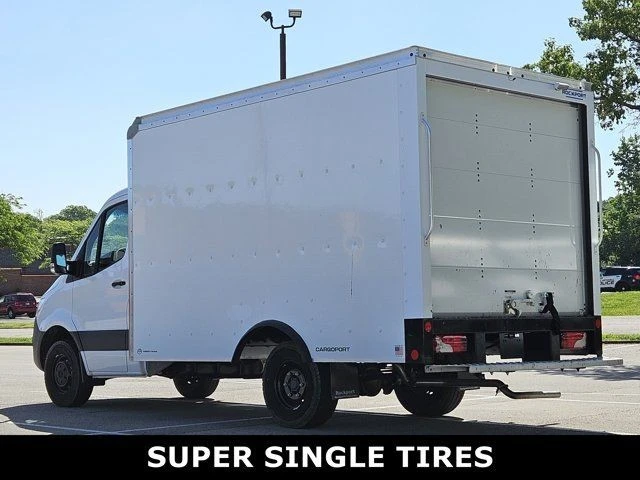 2024 Mercedes-Benz VS30 Sprinter - Image 4 of 12