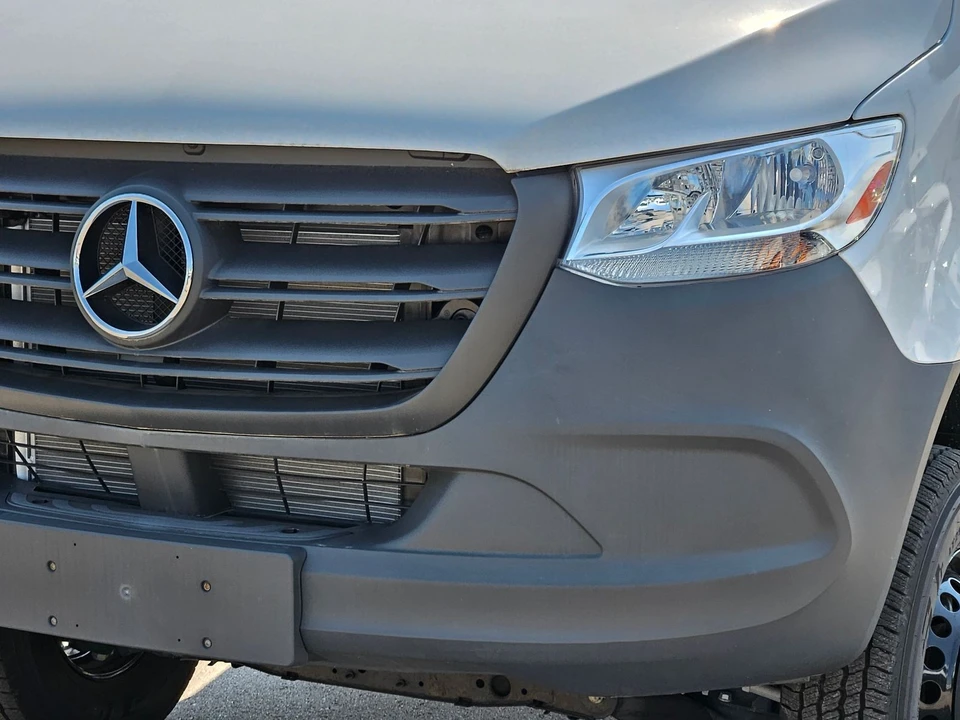 2024 Mercedes-Benz VS30 Sprinter - Image 7 of 12