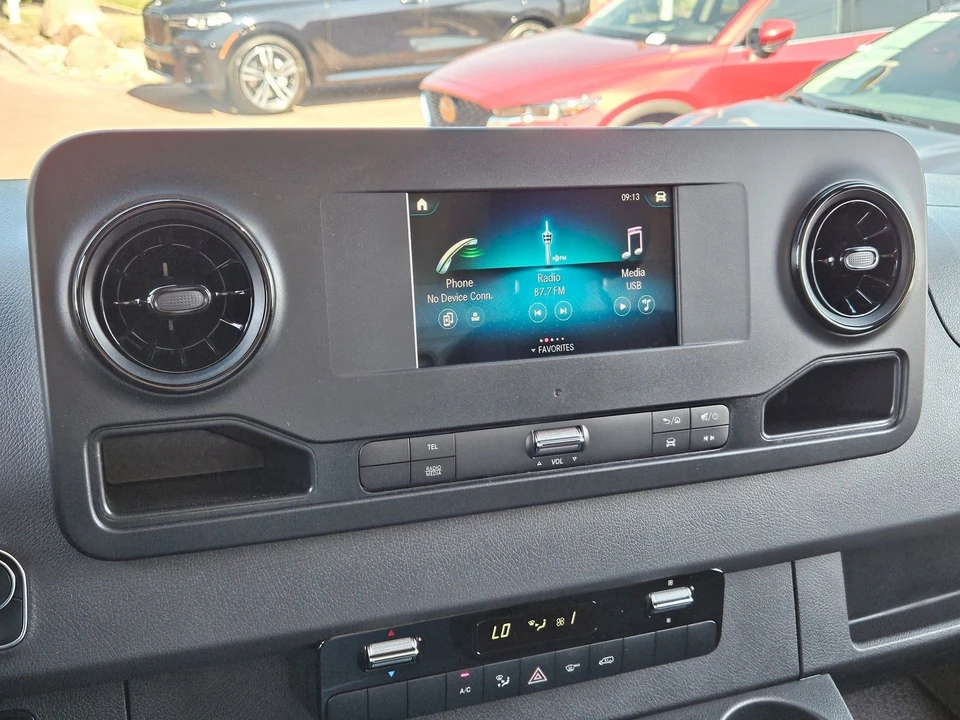 2024 Mercedes-Benz VS30 Sprinter - Image 25 of 30