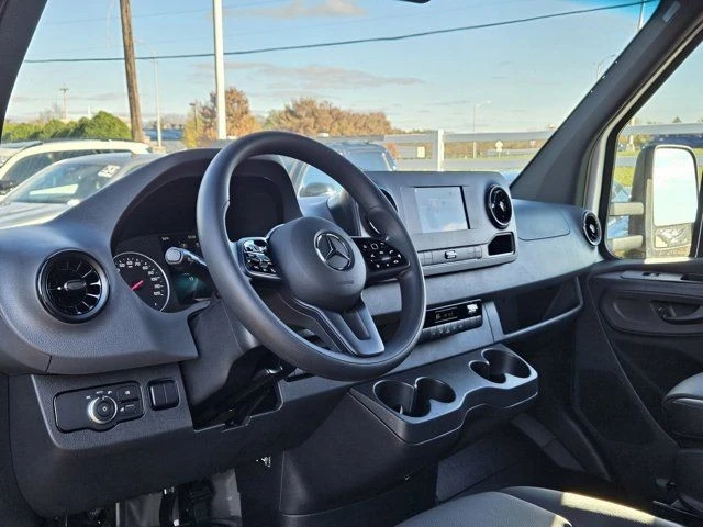2024 Mercedes-Benz VS30 Sprinter - Image 12 of 12