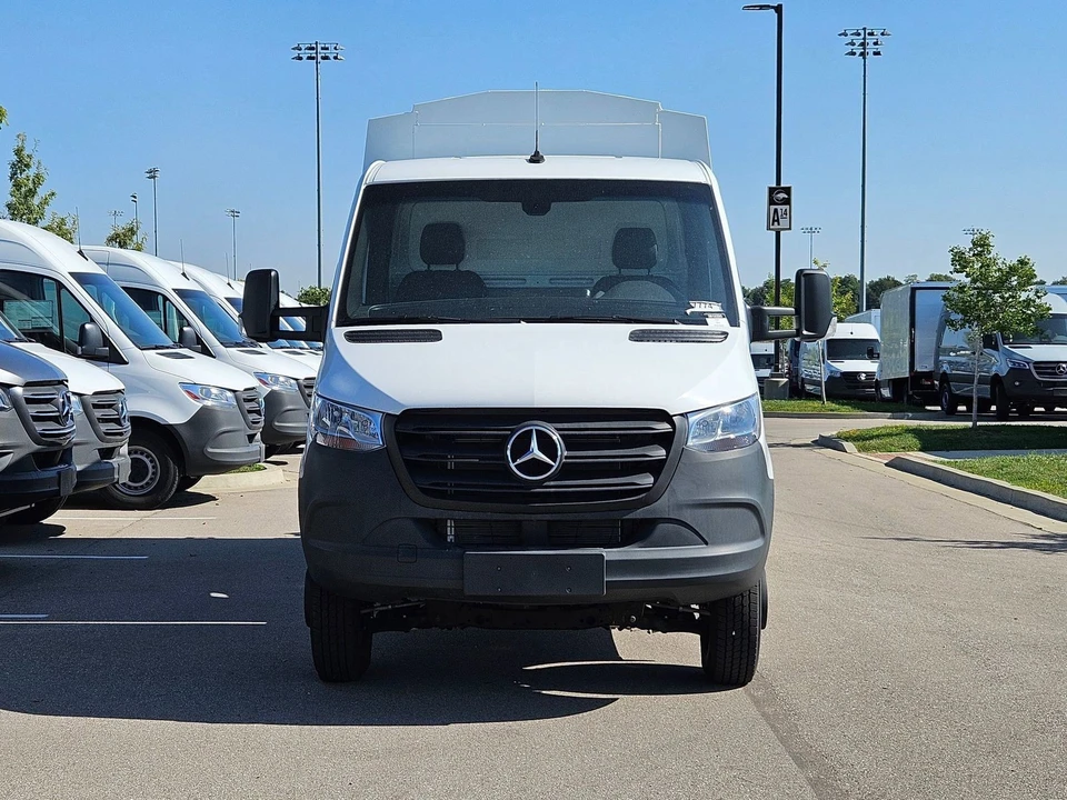 2024 Mercedes-Benz VS30 Sprinter - Image 5 of 21