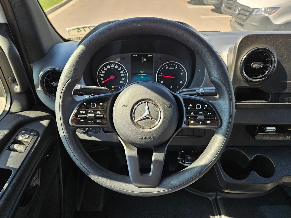2024 Mercedes-Benz VS30 Sprinter - Image 19 of 21