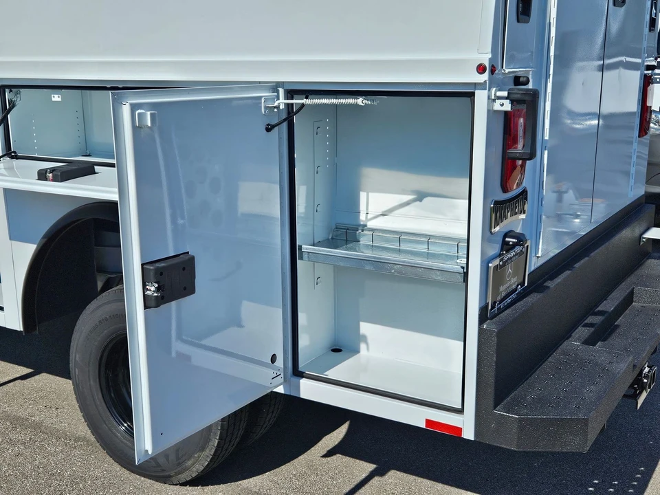 2024 Mercedes-Benz VS30 Sprinter - Image 16 of 21