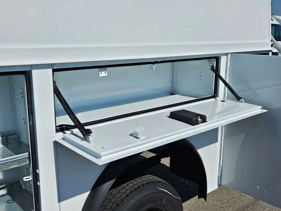 2024 Mercedes-Benz VS30 Sprinter - Image 15 of 21