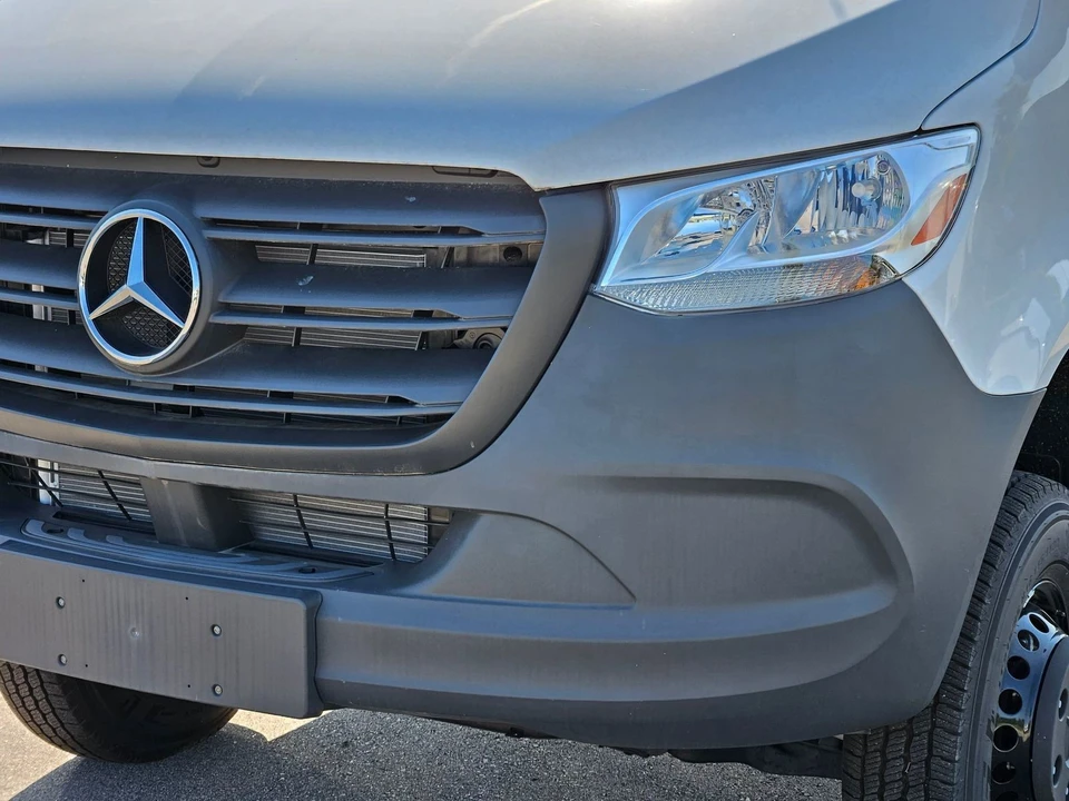 2024 Mercedes-Benz VS30 Sprinter - Image 9 of 21