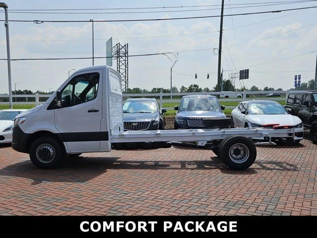 2024 Mercedes-Benz VS30 Sprinter - Image 3 of 12