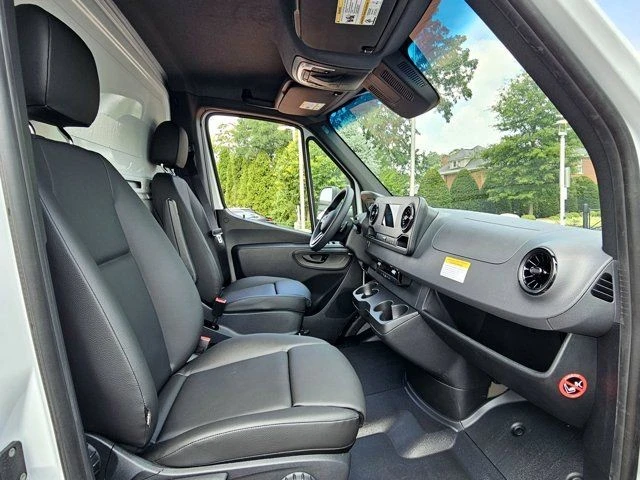 2024 Mercedes-Benz VS30 Sprinter - Image 14 of 21