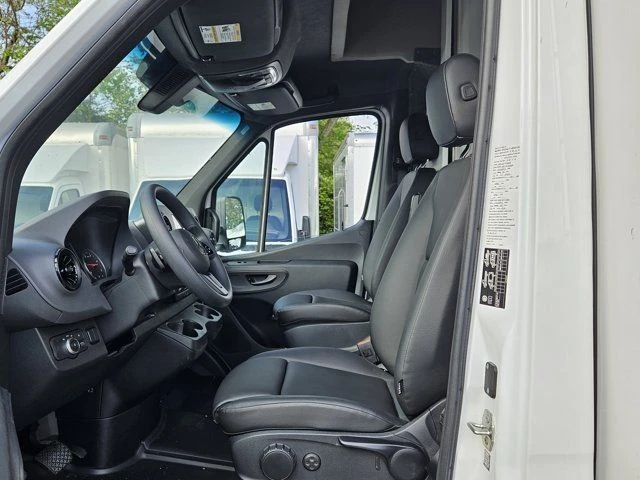 2024 Mercedes-Benz VS30 Sprinter - Image 11 of 12