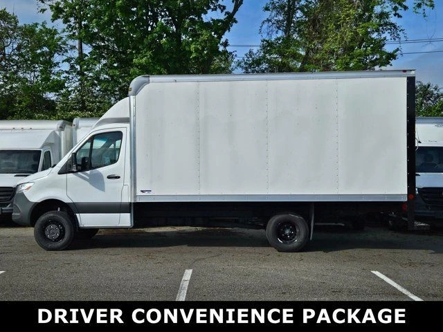 2024 Mercedes-Benz VS30 Sprinter - Image 3 of 12