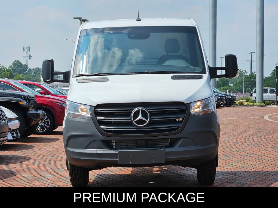 2024 Mercedes-Benz VS30 Sprinter - Image 3 of 12