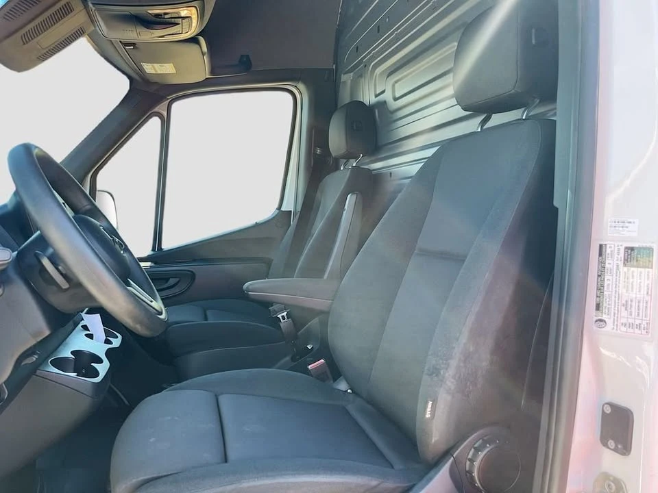 2024 Mercedes-Benz VS30 Sprinter - Image 19 of 20