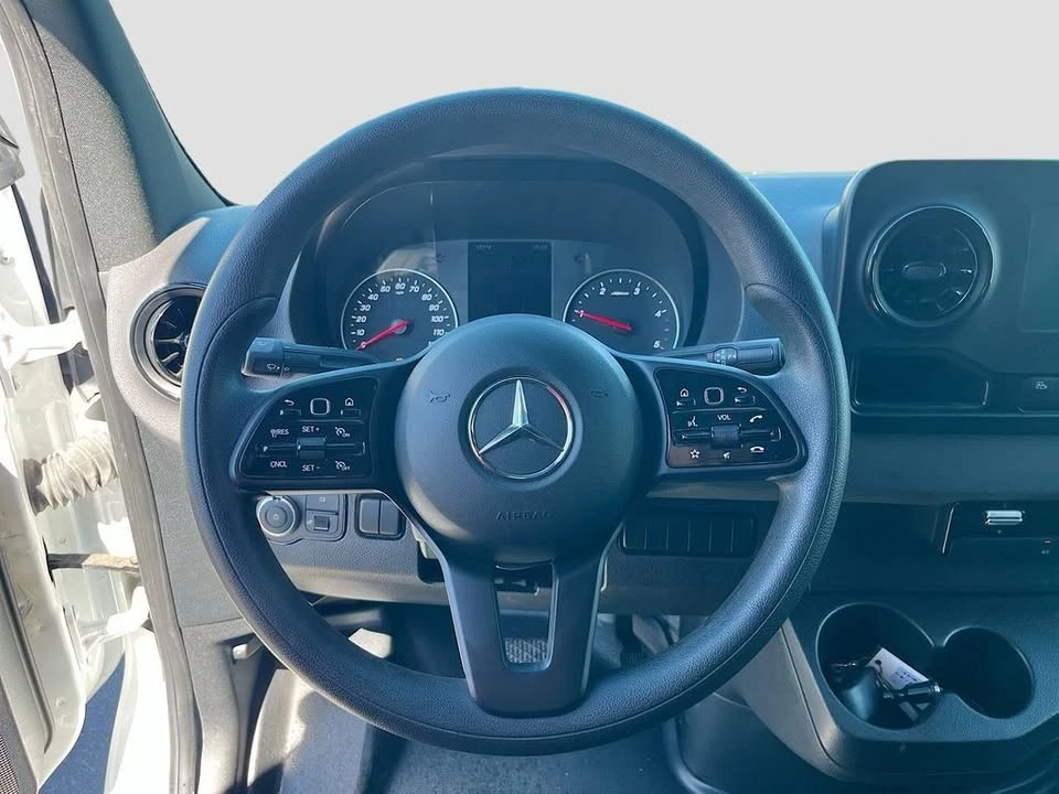 2024 Mercedes-Benz VS30 Sprinter - Image 11 of 20
