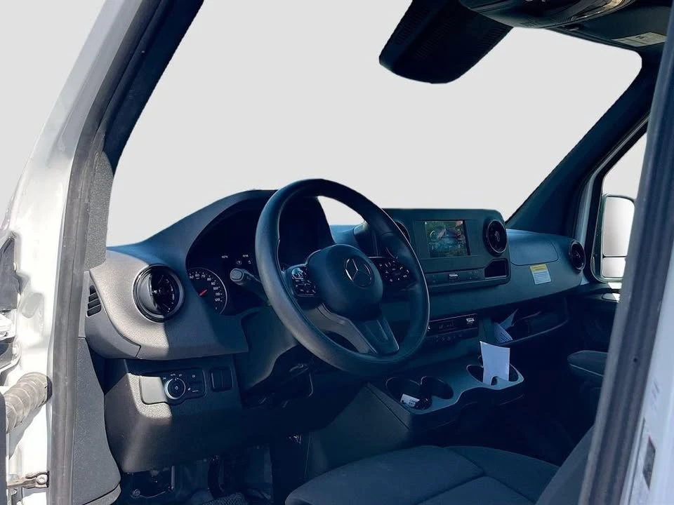 2024 Mercedes-Benz VS30 Sprinter - Image 9 of 20