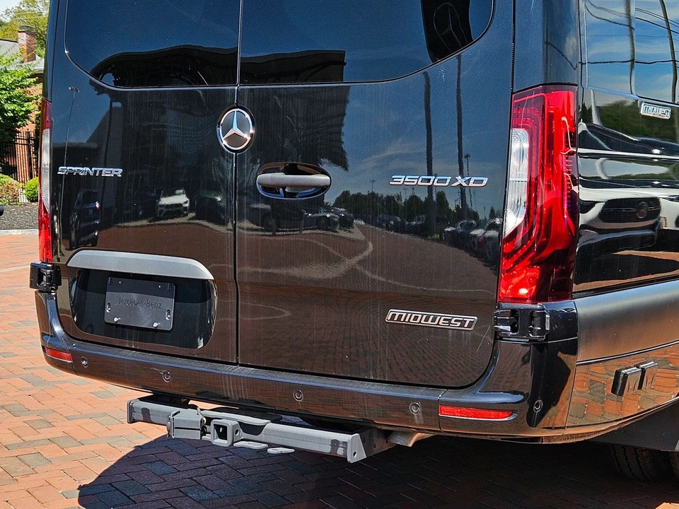 2024 Mercedes-Benz VS30 Sprinter - Image 11 of 12