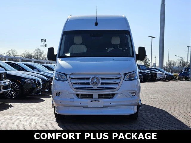 2024 Mercedes-Benz VS30 Sprinter - Image 2 of 12