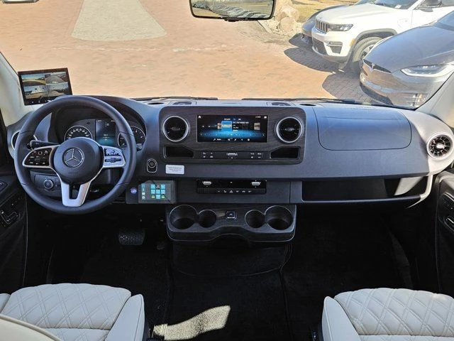 2024 Mercedes-Benz VS30 Sprinter - Image 11 of 12