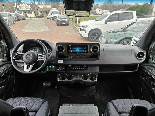 2024 Mercedes-Benz VS30 Sprinter - Image 14 of 21