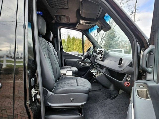 2024 Mercedes-Benz VS30 Sprinter - Image 15 of 31