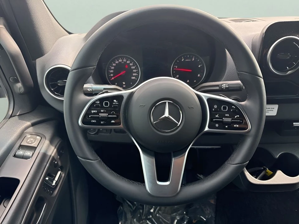 2024 Mercedes-Benz VS30 Sprinter - Image 18 of 21
