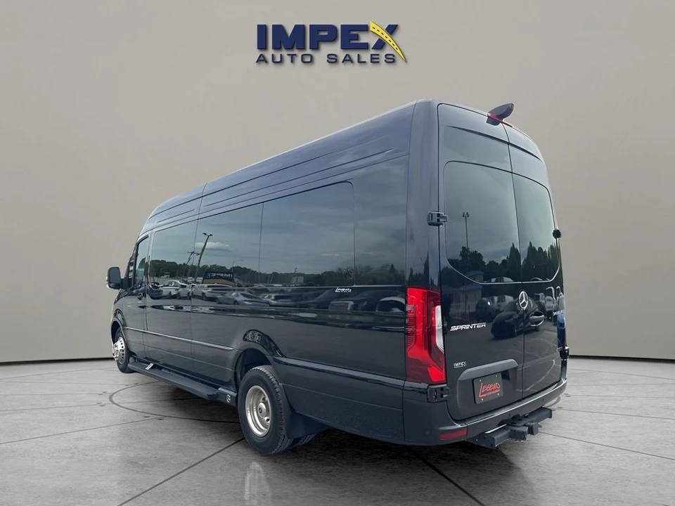 2024 Mercedes-Benz VS30 Sprinter - Image 3 of 21