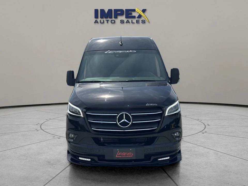 2024 Mercedes-Benz VS30 Sprinter - Image 8 of 21