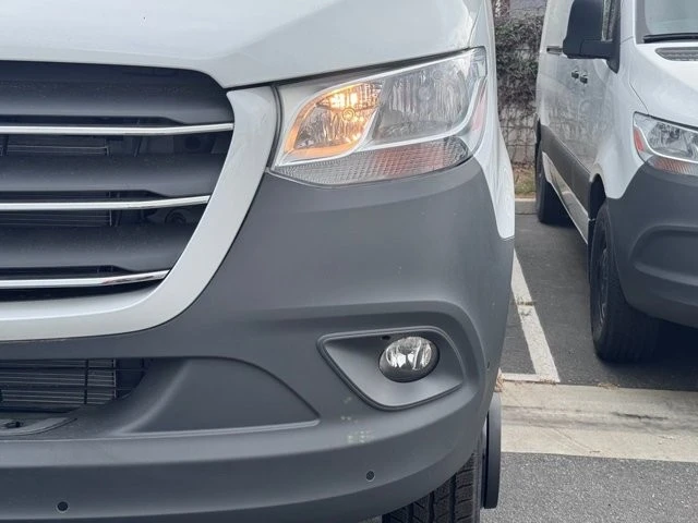 2024 Mercedes-Benz VS30 Sprinter - Image 7 of 12