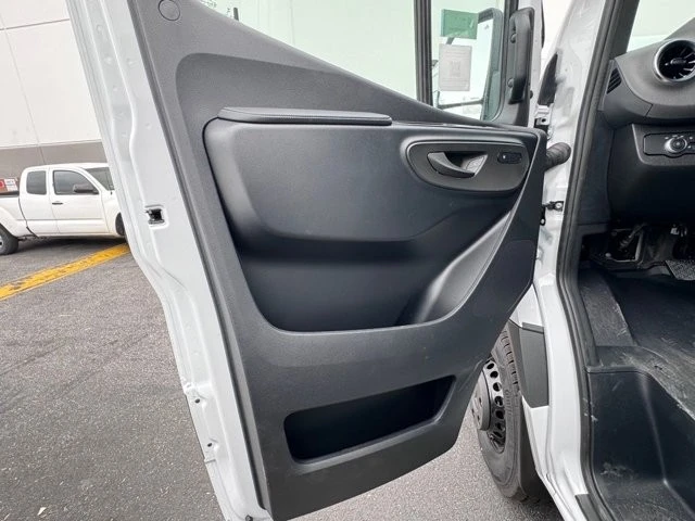 2024 Mercedes-Benz VS30 Sprinter - Image 17 of 21