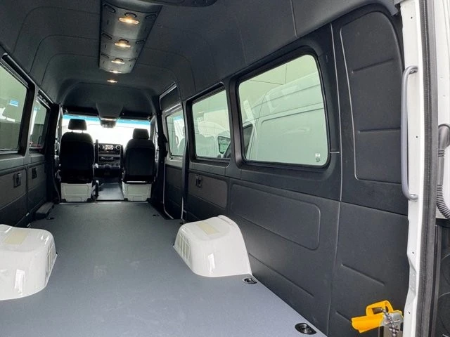 2024 Mercedes-Benz VS30 Sprinter - Image 16 of 21