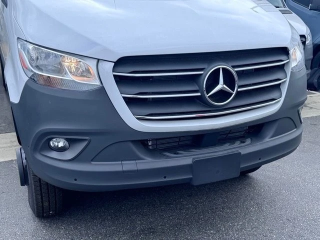 2024 Mercedes-Benz VS30 Sprinter - Image 3 of 12