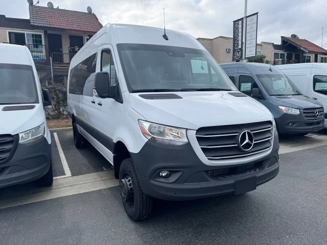 2024 Mercedes-Benz VS30 Sprinter - Image 2 of 12