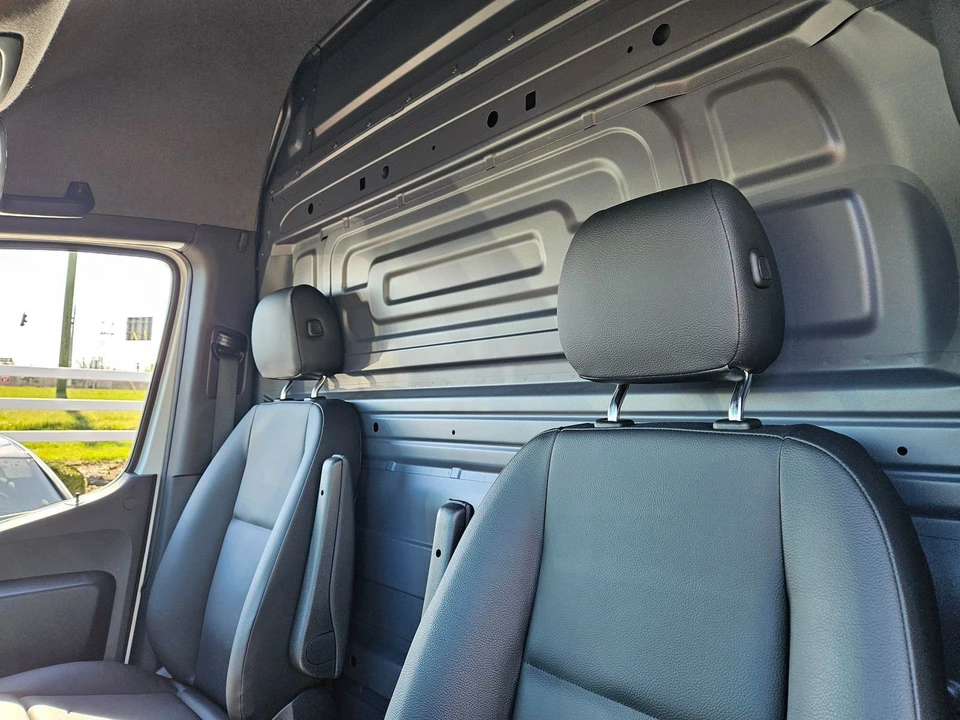 2024 Mercedes-Benz VS30 Sprinter - Image 12 of 21