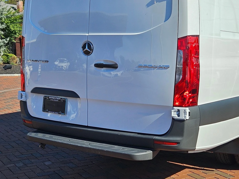 2024 Mercedes-Benz VS30 Sprinter - Image 10 of 12