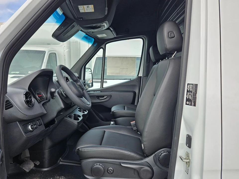 2024 Mercedes-Benz VS30 Sprinter - Image 12 of 12