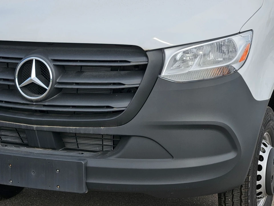 2024 Mercedes-Benz VS30 Sprinter - Image 7 of 12