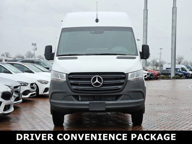 2024 Mercedes-Benz VS30 Sprinter - Image 2 of 12