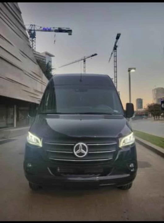 2024 Mercedes-Benz VS30 Sprinter - Image 2 of 10
