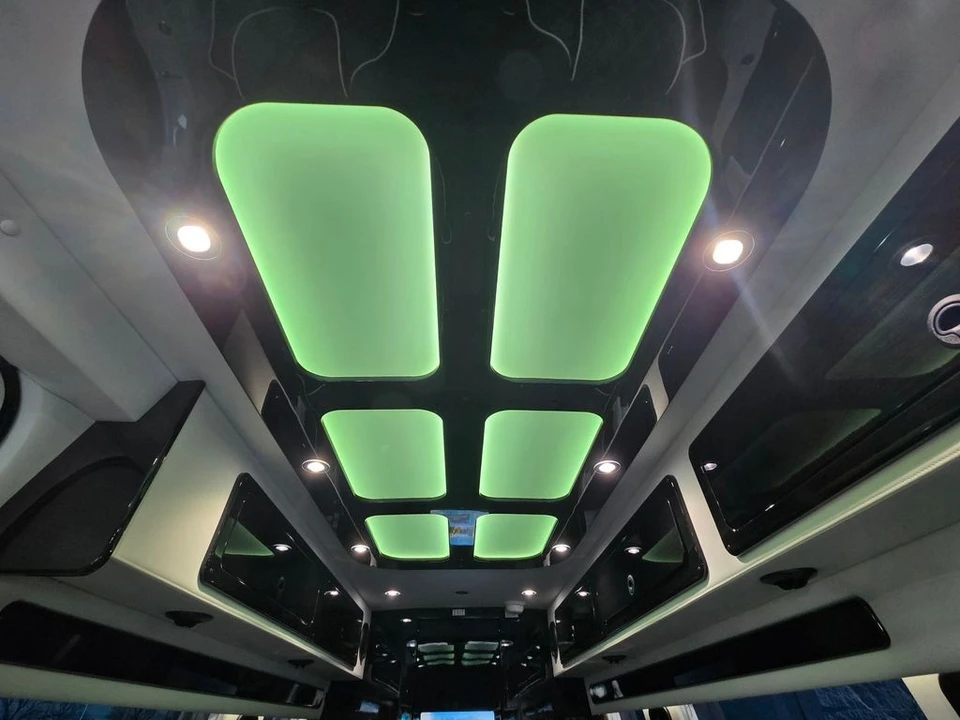 2024 Mercedes-Benz VS30 Sprinter - Image 12 of 21