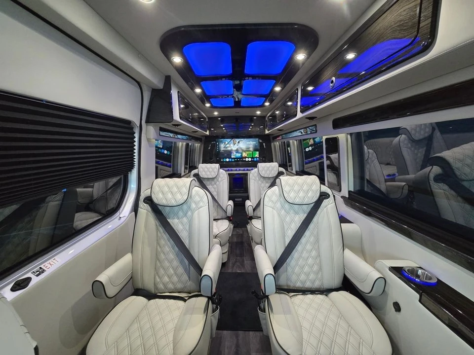 2024 Mercedes-Benz VS30 Sprinter - Image 4 of 21