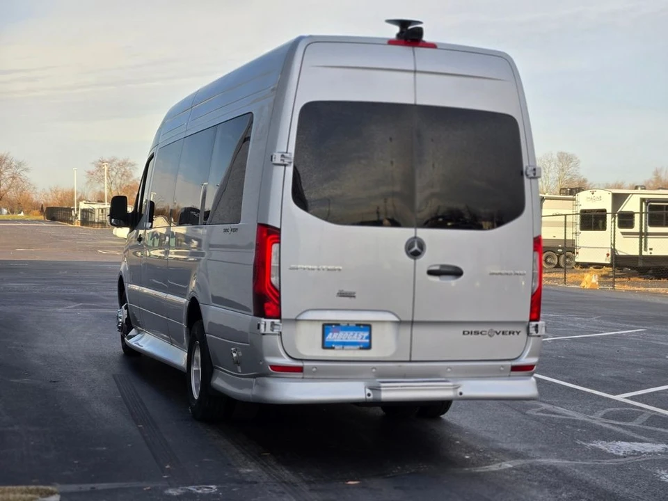 2024 Mercedes-Benz VS30 Sprinter - Image 13 of 21