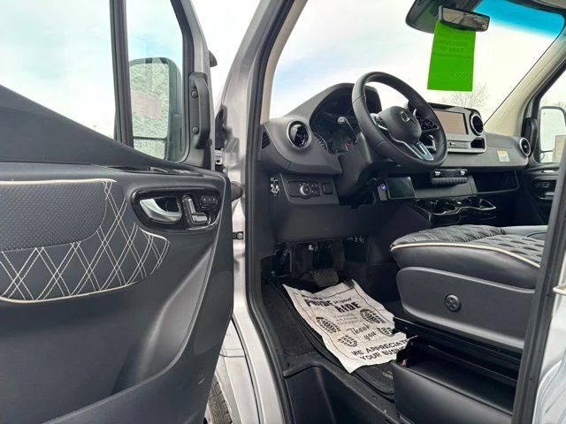 2024 Mercedes-Benz VS30 Sprinter - Image 14 of 21