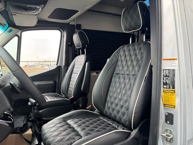 2024 Mercedes-Benz VS30 Sprinter - Image 18 of 21